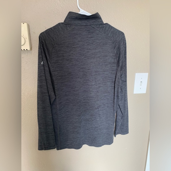 Free dry 1/4 zip - Picture 2 of 3
